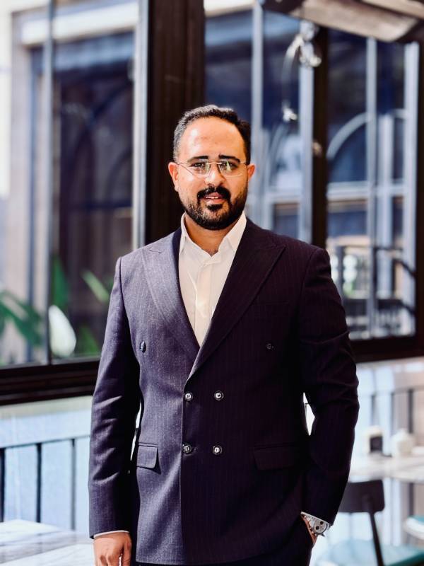 Babak HasanPour